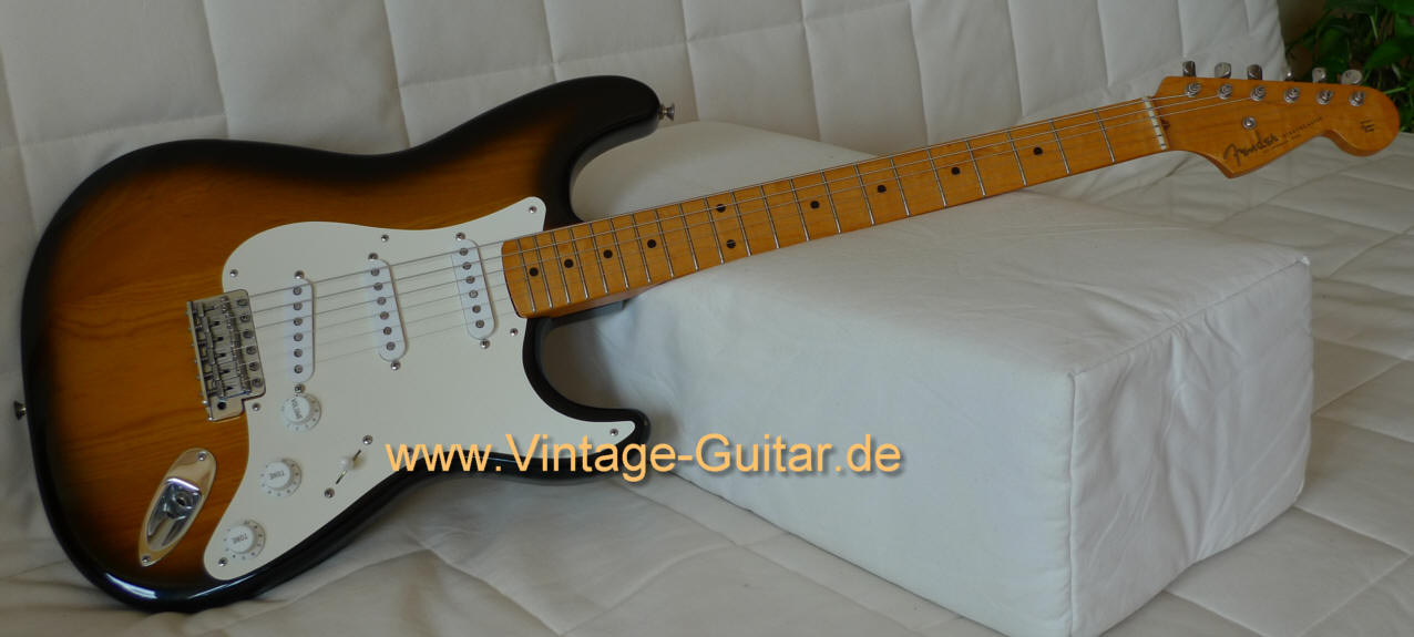 Fender Stratocaster 1954 LTD 1.jpg